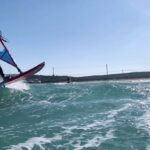 Sarp Levendoğlu Instagram - Ocean Stone🌊 📸: @korhanbaran @sofasurfshop @gaastra_tabou_international #windsurfing #windsurf #çeşme #nefes #sarplevendoğlu #dalga #deniz Pırlanta Plajı