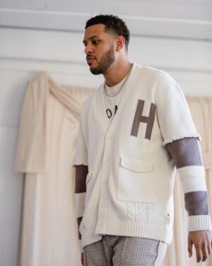 Sarunas J. Jackson Instagram - Just wanna do fly sh*t w/ my cub 👨‍👧🐻
@honorthegift 

📸 @themiikec 
Studio: @thecastudio