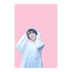 Satomi Sato Instagram - * * * あけましておめでとうございます。 本年もどうぞよろしくお願いします。 * * * 2023年が始まりましたね。 皆さんはどんな年末年始でしたか？ 我が家は、年越しそばを食べて 初詣をしておせちを食べて ぜんざいを食べて ずんだ餅も食べました。 おもちさいこう…！！！ 栗きんとんと数の子は神…！！！ 卯年っぽい子どもの写真を撮ってたら 家族が沢山写真を撮ってくれたので載せてみた結果 私とご飯が交互に押し寄せてきますね。🍙☺️🍙☺️わはは！ * * お正月が楽しすぎて 現実に戻りたくない！！（体重計的な意味で） と嘆いてしまうくらい ご飯が美味しくて、楽しくて、ずっと笑っていました。がはは！ * * 年明けの連絡で一緒に、ゲームをする約束をした人たちと スプラトゥーンな時間を過ごすのも 楽しかったんじゃなイカな🦑ふふふ しかし、私の大親友ちゃんたちが みんな感染症でダウン。。。 とっても流行ってるみたいなので 引き続き手洗いうがいを続けて 予防に努めたいと思います。🫧 皆さんも体調には気を付けてくださいね。 * * 余談ですが お正月のお節に入っていたレバーパテとカラスミ 偶然飲んだエールビールに心を鷲掴みにされて、もう、大変。 大人な皆様からのオススメ情報 お待ちしております😈 * * お正月をがっつり満喫したので 今年もお仕事がんばりますよー！！ ふぁいと！おーーー！！！ * * * #2023 #初投稿 #卯年 #うさぎ #何かと縁がある動物 #🐰 #おせち料理 #年越しそば #ずんだ餅 #レバーパテ #エールビール #からすみ #情報 #お待ちしています #らくがき #がんばった #今年もよろしくお願いします #佐藤聡美