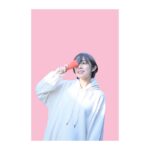 Satomi Sato Instagram - * * * あけましておめでとうございます。 本年もどうぞよろしくお願いします。 * * * 2023年が始まりましたね。 皆さんはどんな年末年始でしたか？ 我が家は、年越しそばを食べて 初詣をしておせちを食べて ぜんざいを食べて ずんだ餅も食べました。 おもちさいこう…！！！ 栗きんとんと数の子は神…！！！ 卯年っぽい子どもの写真を撮ってたら 家族が沢山写真を撮ってくれたので載せてみた結果 私とご飯が交互に押し寄せてきますね。🍙☺️🍙☺️わはは！ * * お正月が楽しすぎて 現実に戻りたくない！！（体重計的な意味で） と嘆いてしまうくらい ご飯が美味しくて、楽しくて、ずっと笑っていました。がはは！ * * 年明けの連絡で一緒に、ゲームをする約束をした人たちと スプラトゥーンな時間を過ごすのも 楽しかったんじゃなイカな🦑ふふふ しかし、私の大親友ちゃんたちが みんな感染症でダウン。。。 とっても流行ってるみたいなので 引き続き手洗いうがいを続けて 予防に努めたいと思います。🫧 皆さんも体調には気を付けてくださいね。 * * 余談ですが お正月のお節に入っていたレバーパテとカラスミ 偶然飲んだエールビールに心を鷲掴みにされて、もう、大変。 大人な皆様からのオススメ情報 お待ちしております😈 * * お正月をがっつり満喫したので 今年もお仕事がんばりますよー！！ ふぁいと！おーーー！！！ * * * #2023 #初投稿 #卯年 #うさぎ #何かと縁がある動物 #🐰 #おせち料理 #年越しそば #ずんだ餅 #レバーパテ #エールビール #からすみ #情報 #お待ちしています #らくがき #がんばった #今年もよろしくお願いします #佐藤聡美