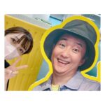 Satomi Sato Instagram - * * * * 事務所に小野坂さんいたよー！！ * * 久しぶりに事務所に行ったら 小野坂さんに会いました☺️ 相変わらずお元気そうで なによりです！！ 小野坂さん、とーーっても 歯並びが良くて笑顔が眩しいですね！！！！！✨✨ * * * ちゅーこって。 事務所の入り口すぐのところにいる 小野坂さんパネルと会えました！笑 弊社の皆さんのSNSで パネルの存在は知っていたのですが 実物に会えて感激✨✨ 1人でこっそりと自撮りをしていたら 優しいスタッフさんが写真を撮ってくださいました…！ お忙しい中、感謝です…！！ （パネルに書いてあるサインは、著作権などなどの問題が よく分からないのでスタンプで隠しております💦） 単体で撮る人は見るけど 一緒に撮る人あんまり見たことないって、後輩の #新井良平 と #長久友紀 ちゃんに言われたよ☺️ 2人も巻き込めばよかったな…🤔 * * * 事務所では、皆さんからの お手紙やプレゼントを受け取りました。 お気遣いありがとうございます😊 がんばるエネルギーを貰ったので お芝居で返せるように、引き続きがんばりますね！ * * * * #青二プロダクション #パネル #等身大 ？ #歯並び #綺麗 な #小野坂昌也 先輩 #私服 が #魔女 みたいな #佐藤聡美 #いつも #応援ありがとう #☺️