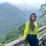Satya sri Instagram - Adventure awaits above the clouds #ooty #nature #satyasri #actresssatyasri #jabardasth_satyasri #inastagood #bepositive #behappy #naturephotography #tollywood #teluguqueen #satyasrifanforever #satyasristories Ooty & Coonoor, Nilgiri Hills, Tamil Nadu