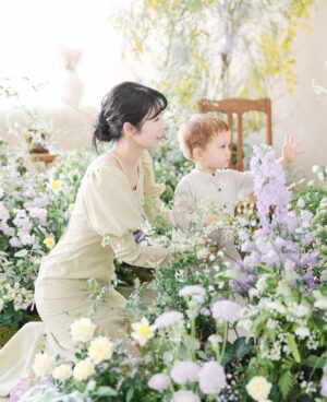 Sayuri Fujita Instagram - 우리 가족 사진 예쁘게 찍었어요🙏🏽🌱家族写真撮りました🌱 #familyphotography