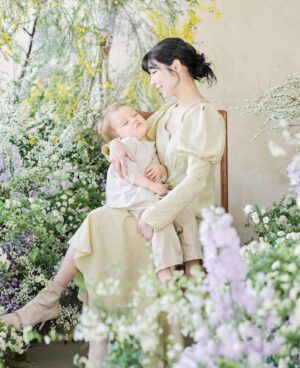 Sayuri Fujita Instagram - 우리 가족 사진 예쁘게 찍었어요🙏🏽🌱家族写真撮りました🌱 #familyphotography