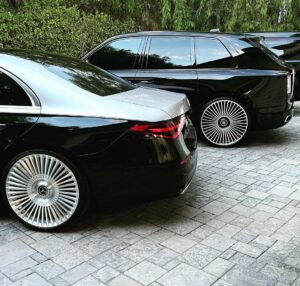 Scott Disick Instagram - She got a little ass on her