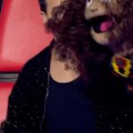 Sebastián Yatra Instagram - Qué lindo que se conocieron por fin 😭😭😭😭❤️❤️❤️Hoy es la semifinal de @lavozkids 🔥🔥🔥🎤 quién creen que va a quedar en segundo lugar??? ya sabemos quién va a ganar 🫢🫢🫢 La Voz Kids