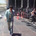 Sebastián Yatra Instagram - GiraAA por España y Portugal 🇪🇸🚄🇵🇹 empieza hoy!!! 🔥🎤 (la penúltima foto es increíble) julio 1 - Big Sound (Valencia) julio 2 - CMF (Chiclana) julio 3 - @langlangpiano Auditorio Nacional (Madrid) julio 5 - Starlite (Marbella) julio 7 - Granca Live Fest (Gran Canaria) julio 9 - Festival Comida Continente (Oporto, Portugal) julio 11 - Les Nits (Barcelona) julio 14 - Festival Portamérica (Pontevedra) julio 16 - Cap Roig Festival (Calella de Palafrugell) Restaurante Casa Carmela, Valencia