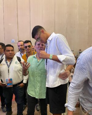 Sebastian Fundora Instagram - What a wonderful day, great way to start the week!! #wbcconvention2022 #alcapulco