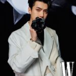 Sehun Instagram - DIOR AND SACAI #diorsacai @Dior @mrkimjones