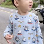 Seo Hwa-yi Instagram - ⠀⠀⠀⠀⠀⠀⠀⠀⠀⠀⠀⠀⠀⠀⠀⠀⠀ 👶🏻안녕하세요 하기스 신입사원 골드맘 화이입니다! 하기스패밀리 도자 미니어처 굿즈💛를 선물 받았는데요🎁 너무너무 귀여워서 심장 아프잖아요💛 하기스 굿즈맛집인거 아시죠?? 작고 귀여워서 우리 골드👶🏻손에 쏘옥! 하기스 방송때두 가지고 갔다구요👍🏻 앞으로 하기스 신입사원 골드맘 ! 대리 , 과장이 되는 그날까지 ❗️ 열심히 달려볼게요 슝슝 ☁️☁️ #기저귀는하기스 👍🏻 ‘해당 콘텐츠는 하기스로부터 제품을 제공받아 주관적으로 작성된 콘텐츠입니다‘ #협찬 #하기스 #하기스굿즈 ⠀⠀⠀⠀⠀⠀⠀⠀⠀⠀⠀⠀⠀⠀⠀⠀⠀ ⠀⠀⠀⠀⠀⠀⠀⠀⠀⠀⠀⠀⠀⠀⠀⠀⠀