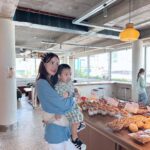 Seo Hwa-yi Instagram – ⠀⠀⠀⠀⠀⠀⠀⠀⠀⠀⠀⠀⠀⠀⠀⠀⠀
울 애기와 첫 제주✈️ 커플사진 위주💛
골드 포즈 뭐에요 심쿵 👶🏻

아기를 키우면서 느끼는건 
저도 아기에게 배울때가 참 많아요!
둘이 떠나는 첫 여행인데 성공적!
사랑해줘도 부족한 엄마맘 ! 💦
저도 진짜 이제 엄마인가 봐요! 
눈에 넣어도 안아플 내새낑 이라는 말 진짜
공감이 가요 이제 🥺

요즘 너무 바빠서 하루종일 봐도 부족한 내애기💛 
실컷 붙어 있었어요! 

🙏🏻도와준 동생네식구 엄마 넘 고마워요👍🏻

덕분에 제주 성공적!
곧 제주 정보 올릴게요:)
서울오자마자 방송준비 🙏🏻
몸살을 얻었지만 햄볶았다!! 👶🏻 ⠀⠀⠀⠀⠀⠀⠀⠀⠀⠀⠀⠀⠀⠀⠀⠀⠀ ⠀⠀⠀⠀⠀⠀⠀⠀⠀⠀⠀⠀⠀⠀⠀⠀⠀ ⠀⠀⠀⠀⠀⠀⠀⠀⠀⠀⠀⠀⠀⠀⠀⠀⠀ 제주도 성산일출봉