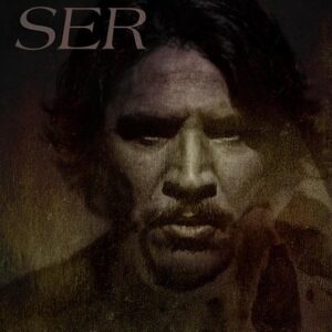 Sergio Peris-Mencheta Instagram - Esta versión de 1 foto que me hizo Rubén 
Martin, y que me regala Quay, hoy, es un regalo sanador e inesperado. Inspirador y sosegador.

TOCA MIRAR

Toca coger fuerzas. Pero para compartir y no para competir.

Mirar a la vida a la cara y dejar de escapar.

Toca amar. Toca rebelarse.

Mirar a los ojos y ver.

Toca pedir ayuda, no saber, no ser capaz.

Mirarle al miedo de frente y asumirlo como parte, pero no como juez.

Toca inspirar profundo, aunque duela.

Mirar atrás solo para coger impulso procurando no pisar en otra huella.

Toca expirar largo, aunque asuste.

Mirar mi cuidado, mimar mi traje, rimar sin vocales. Toca escribirme. Toca escribirte. Toca escribir.

Mirar con los ojos cerrados.

Toca aceptar que sea como sea, es lo que es.

Mirar-Me 

SER-YO hacia YO-SER

SERGIO - GIOSER

Hoy es siempre todavía.

Hay tarea.

A por ello, Ser.

Pic by @rubenmartinphoto 
Art @quirk_of_art