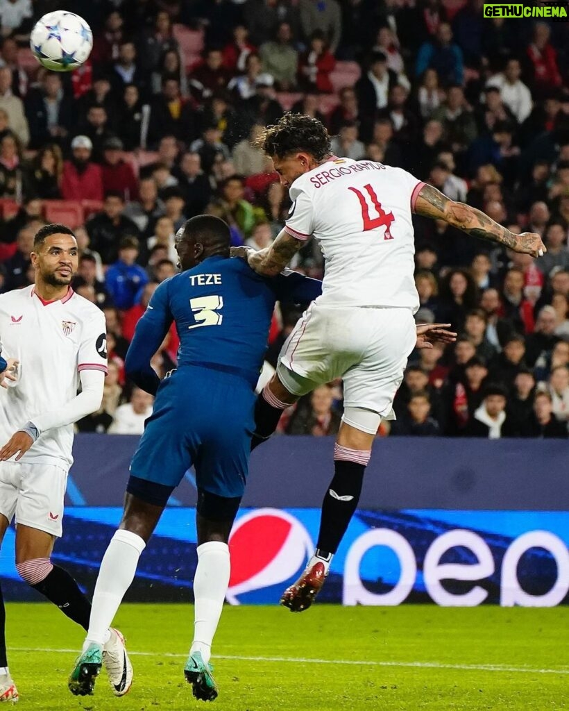 Sergio Ramos Instagram - 18 años esperando este gol y no ha podido tener un sabor más amargo. Una noche durísima en la que vimos lo mejor y lo peor, pero los detalles deciden en la máxima competición. Entendemos y compartimos vuestra frustración. Solo nos queda callar, levantarnos y seguir trabajando para seguir en Europa. 18 years waiting for this goal, but it couldn’t have left a more bitter taste. A very tough night with the best and worst on display, but small details are the difference in elite competition. We understand and share your frustration. Time to stop talking, get back up and keep working to stay in European competition. ¡Vamos, Sevilla! #SiempreJuntos