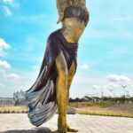 Shakira Instagram - Estoy muy emocionada por este homenaje a la mujer Colombiana y a las Barranquilleras dentro y fuera de mi tierra! 🇨🇴❤️ Barranquilla