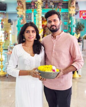 Shalini Balasundaram Instagram - Vinveli Devathai is al yours from today. Enjoy the emotional rollercoaster ride. Lots of love #shalinibalasundaram #vinvelidevathai #storyfilms