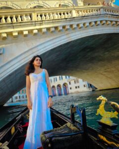 Shalini Balasundaram Instagram - It’s not just the place and environment only. It’s about who you’re traveling with says a lot. My best travel partner forever. Comment who would you guys travel with? #shalinibalasundaram #travelgram #venice #couplesgoals Kuala Lumpur, Malaysia