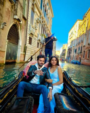 Shalini Balasundaram Instagram - It’s not just the place and environment only. It’s about who you’re traveling with says a lot. My best travel partner forever. Comment who would you guys travel with? #shalinibalasundaram #travelgram #venice #couplesgoals
