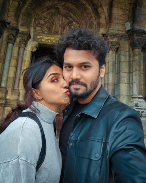 Shalini Balasundaram Instagram - Mentally still living my vacation mode. @sathish_natarajan #shalinibalasundaram #couplesgoals #travelgram #paris