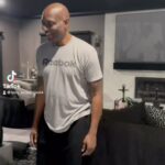 Shaquille O'Neal Instagram - @anthonyhall_chicago got a quick ten geez. DO NOT TRY THIS. Very dangerous