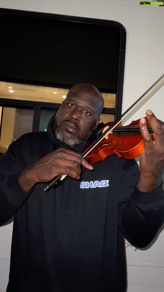 Shaquille O'Neal Instagram - Big black maestro