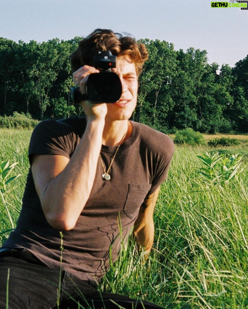 Shawn Mendes Instagram - film boy