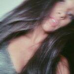 Shay Mitchell Instagram - Onda wave always