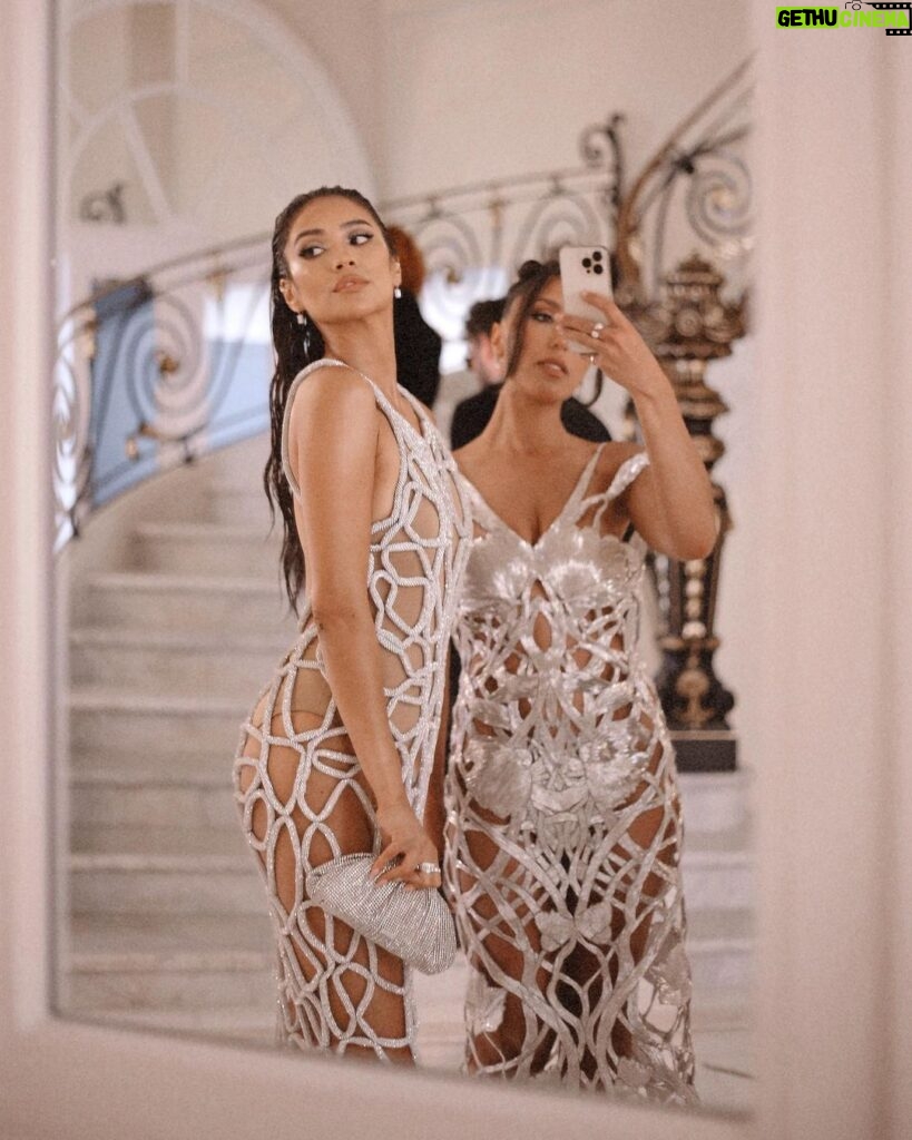 Shay Mitchell Instagram - @amfar in this @cultgaia custom dress of my dreams. Thank you @revolve and @jasminlarian for making this happen and of course the incredible team @cultgaia for all the work on this special piece ✨