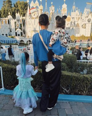 Shay Mitchell Instagram - A little bit of this and a little bit of that 

@lasventanasalparaiso 
@disneyland / @disneyparks