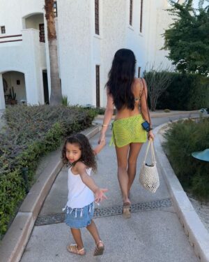 Shay Mitchell Instagram - A little bit of this and a little bit of that 

@lasventanasalparaiso 
@disneyland / @disneyparks