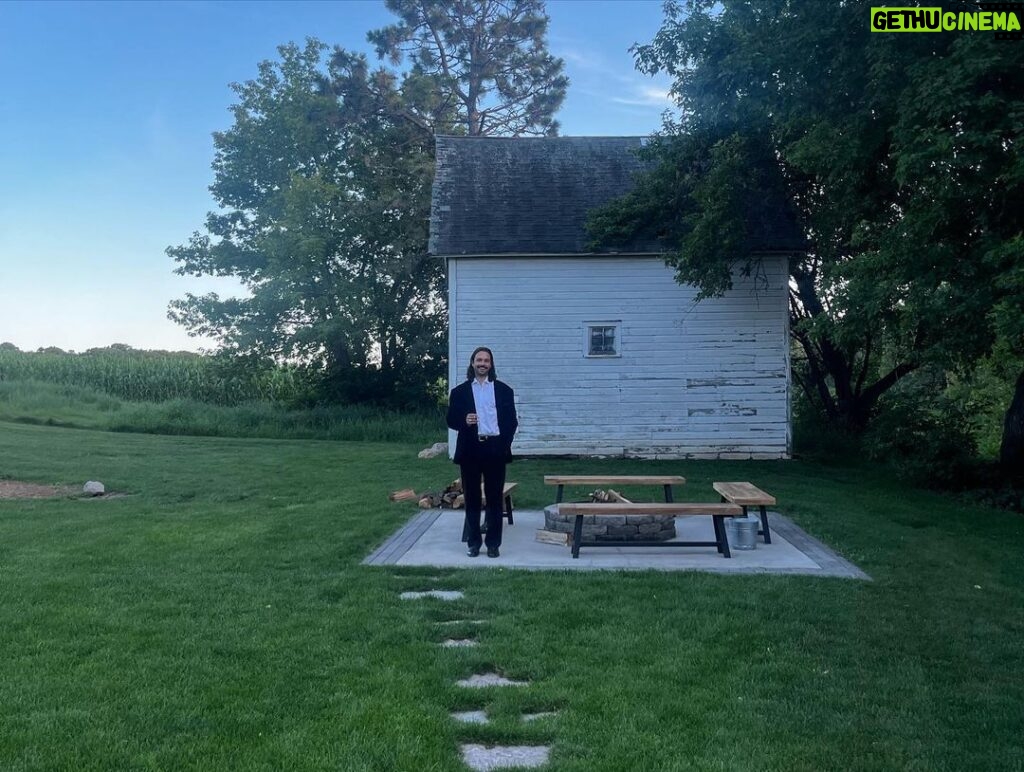 Shelby Flannery Instagram - Homestuff 🥂 Minnesota