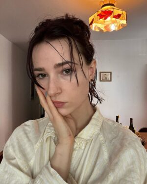 Shelby Flannery Instagram - Being cute