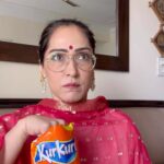 Shibani Bedi Instagram - Two fat ladies 88….? Arrey choddo yaar! Kaato number bolne ka purana tareeka!! Kurkure presents, #KurkureFunBola ! -Tag @kurkuresnacks, Use #KurkureFunBola and put your video on story. -Top 10 creative entries* get featured on our Kurkure Instragram Page and will win online voucher worth Rs 5000/- each *Subject to T&C’s at https://bitly.ws/ZUUs #Kurkure #KurkureIndia #KurkureFunBola #Chatpata #diwali #happydiwali #diwaligifts #shibanibedi