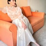 Shibani Bedi Instagram - Killing you softly 💫✨💫 . . Styled by @instashaikme Makeup and hair by @shine_and_shadow_ . . . #ootd #potd #wedding #weddingseason #shibanibedi