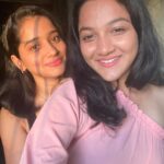 Shilpa Thakre Instagram - Happy Birthday to My everything ✨❤️ I love you✨❤️😘 #shilpathakre #birthday #bff #bffgoals #celebration #seeyousoon #loveyou