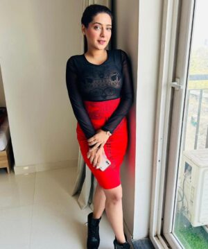 Shiny Dixit Instagram - characters i play 🎉🎉🥳
GOd's speed 🥇

MUA @juhigandhimua