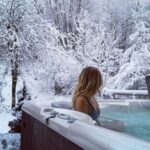 Shirley Lamy Instagram - L’endroit où je veux être en ce moment ❄️ Les Houches, Chamonix, France