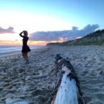 Shirley Lamy Instagram - Je regarde même plus la télé .. Île de Ré