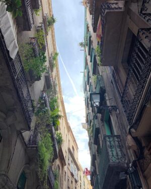Shirley Lamy Instagram - Holà 🇪🇸 #iphonexr #espagne🇪🇸