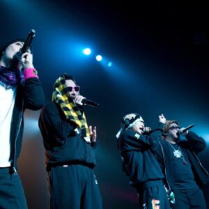 Shonan no Kaze Instagram - 軍団伝説〜2022〜 
ticket第1次エントリーSTART!!!

<軍団伝説〜2022〜 Schedule>

2022.11.7(mon) 東京・渋谷CLUB QUATTRO
⁡
2022.11.26(sat) 福岡・UNITEDLAB
⁡
2022.12.4.(sun) 愛知・ダイアモンドホール
⁡
2022.12.10(sat) 大阪・なんばHatch
⁡
2022.12.17.(sun) 宮城・仙台PIT
⁡
#軍団伝説
#湘南乃風
#RoadTo20周年
#live
#memory
#2008 
#全員集合