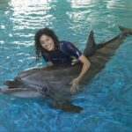 Shraddha Musale Instagram - It's a dream come true. So wanted to meet and spend time with them. I'm mindful that they're confined here, but it's heartwarming to see them cherished and well-cared for. Hopefully 💕 #dolphinlove #dreamcometrue