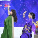 Shreya Bugde Instagram - गेली अनेक वर्ष हवा येऊ द्या मुळे अनेक ‘challenging characters’ करायला मिळाली पण कधी कधी आमचा doctor खूपच धाडसी गोष्टी करायला लावतो ...हे मी केलेलं धाडस ......🙈 @madhuridixitnene #evergreen #rulingourheartsforever ❣️❣️ #dancingwiththequeen #dhakdhakgirl