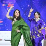 Shreya Bugde Instagram - गेली अनेक वर्ष हवा येऊ द्या मुळे अनेक ‘challenging characters’ करायला मिळाली पण कधी कधी आमचा doctor खूपच धाडसी गोष्टी करायला लावतो ...हे मी केलेलं धाडस ......🙈 @madhuridixitnene #evergreen #rulingourheartsforever ❣️❣️ #dancingwiththequeen #dhakdhakgirl
