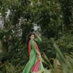 Shruthi Rajanikanth Instagram - നാട് 💚🍀🍃 📸 @___jithi___ dress @dwaniboutique Ambalapuzha