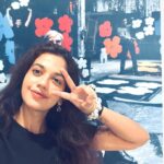 Shruti Sharma Instagram - My first solo visit to an art exhibition 🍁🙃🌸