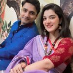 Shweta Bhattacharya Instagram - কিছু কিছু সম্পর্ক বিধাতার লেখা থাকে,সেই সম্পর্ক গুলোকে যত্নে রাখার দায়িত্ব, সম্পর্কে থাকা মানুষ দুটোকেই নিতে হয়.... অনেক চড়াই উৎরাই থাকে, সেগুলো কে অতিক্রম করতে হয়, সম্পর্কটাকে শিশুর মতো আগলে বড়ো করতে হয়, দীর্ঘায়ু করতে হয়,আর ঠিক সেই সম্পর্কটাই তোর আর আমার... যার মধ্যে কোনো প্রতিযোগিতা নেই, হার জিৎ নেই, কোনো স্বার্থ নেই,,,,,, বেঁচে থাকুক সম্পর্ক, ভালোবাসার সম্পর্ক #love #life #instagram #instagood