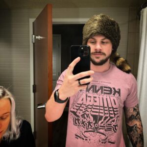 Simon Kippen Instagram - New hat who dis?