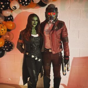Simon Kippen Instagram - Happy #halloween people ❔🎃
.
.
#cosplay #marvel #starlord #gamora #guardiansofthegalaxy #costume #dressup