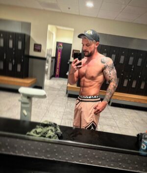 Simon Kippen Instagram - I won’t show mercy on you now. #aew