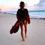 Sisse Marie Instagram - Happy New Year! ♥️ Is there anything you want more of in 2023? Do you have a word? My word for the new year is 🧿 REALIZATION! My intention is to live from a clear path of manifestation and I am bringing the most aligned creations to realization. I am unwavering in my truth and I am holding the frequency of unconditional love. I hope 2023 will bring you a lot of joy, fun and love.❤️ #newyear #realization #word #manifistation #beach #dreams #sand