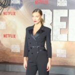 Sisse Marie Instagram - Rebel Moon premiere at the iconic Chinese Theater in Hollywood. They literally closed Hollywood Boulevard down for the event! Congratulations to everyone who was involved in this movie. It has been amazing to be a part of something this epic. Can’t wait for the next one! I love this amazing fairy tale called life. I’m collecting all these beautiful experiences. #rebelmoon #part1 #netflix #chinesetheater #premiere